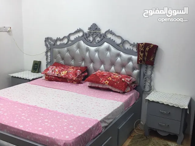 اثاث غرف نوم شبه جديد استعمال شهرين فقط