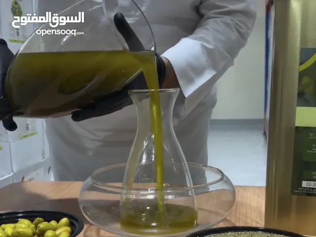 زيت زيتون بكر عصرة أولى ومضمون 100%! مفحوص بالمختبر لضمان الجودة العالية متوفر بجميع الأحجام