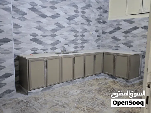 شقة للايجار طابق ارضي