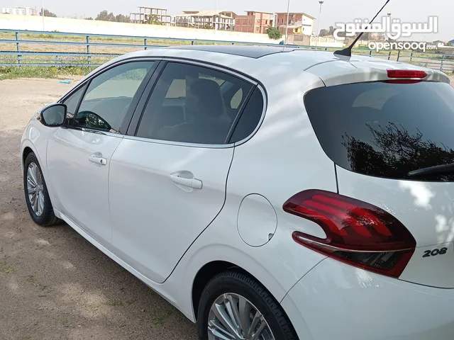 208 neuf, 17 000 km