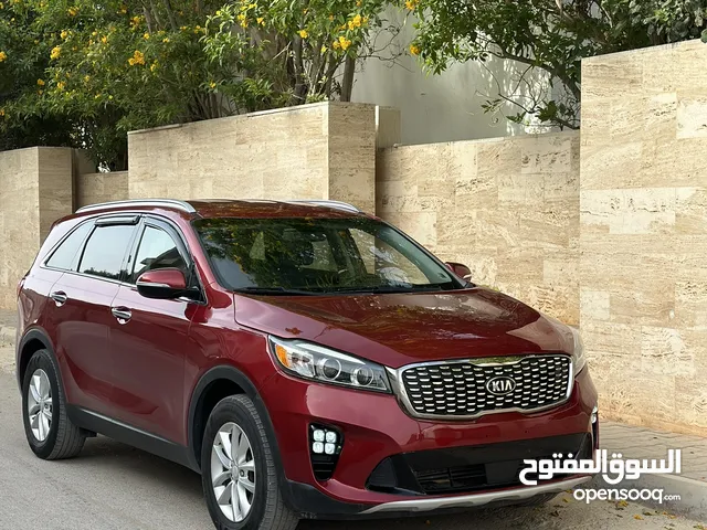 Used Kia Sorento in Benghazi