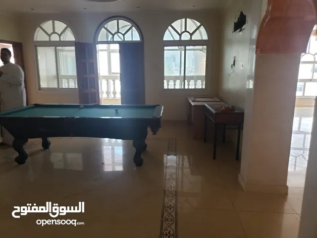 8400 ft More than 6 bedrooms Villa for Sale in Sharjah Al Nekhailat