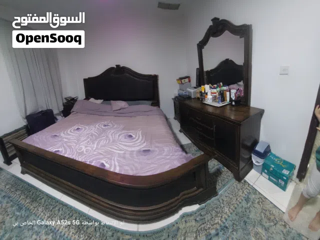 غرفة نوم بحالة ممتازة