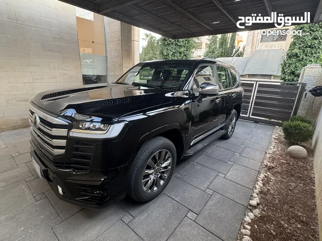 لاند كروزر VXR 2024 اعلى فئة