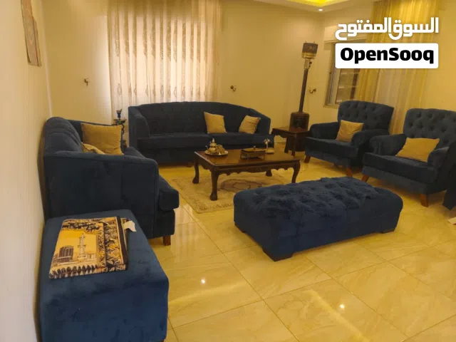 طقم كنابيات بحالة ممتازة للبيع
