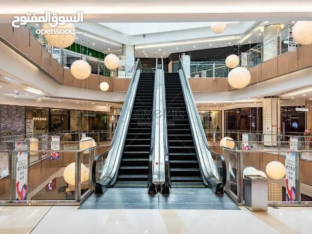 امتلك مكتب إداري في أميز موقع بالقاهرة الجديدة واجهة مباشرة على التسعين الجنوبي أمام Concord Plaza