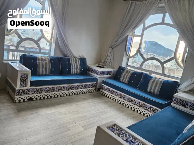 عفش منزلي متكامل مودرن ونظيف جدًا