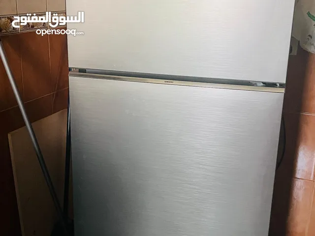 2 months old fridge for sale Samsung 450 l