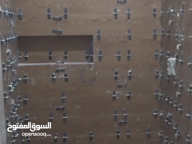 مقاول بلاط سرميك جدار ارضيه لجميع انواع البلاط السرميك بجوده عاليه