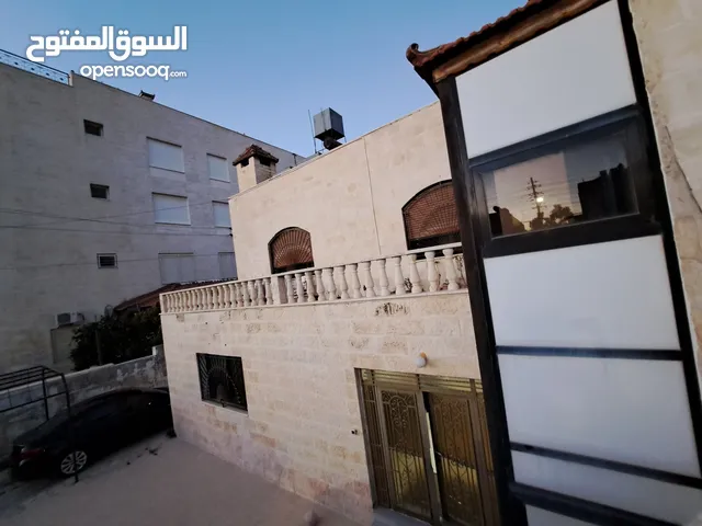 500 m2 More than 6 bedrooms Townhouse for Sale in Amman Jubaiha