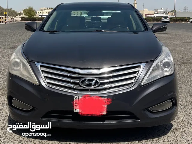 للبيع هونداي موديل 2015 فل اوبشن كاميرا داش كام ماشي214 شرط الفحص السياره بحاله جيدا جدا سعر البيع