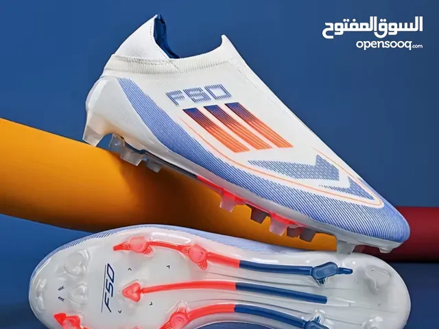 40 Sport Shoes in Manama