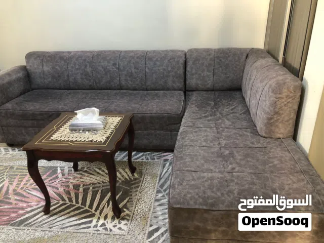 كورنر مستعمل بحالة ممتازة