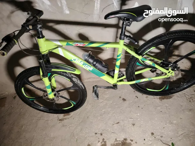 بسكليت ديو اصلي امريكي استعمال شهر واحد بالوكاله نظيف راح نراعي اللي بشتريه والله يبارك لصاحب النصيب