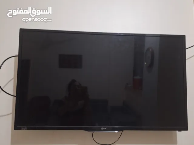 شاشه استار سات نظيفه  وضوح الالوان والصوت