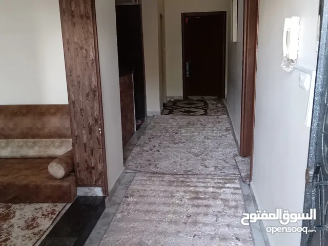 170 m2 4 Bedrooms Townhouse for Sale in Tripoli Abu Saleem