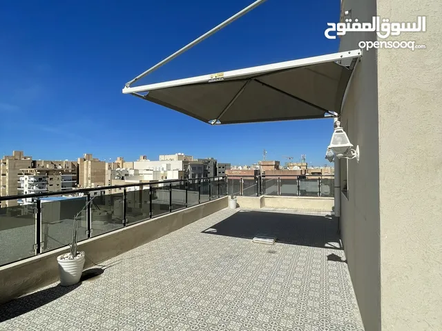200 m2 5 Bedrooms Apartments for Rent in Tripoli Al-Jamahirriyah St