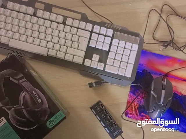 كيبورد وماوس مضيء RGB + ماوس باد+ سماعة راس مع مايك + وصلة USB HUB + وصلة otg