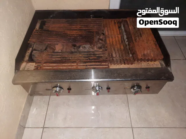 قرل حجري stone grill من شركة infernus الإنجليزية  حالته كما هو في الصور .