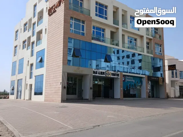 مساحة مفتوحة للإيجار في الخوض السابعة – موقع استراتيجي وراقي - Open Space For Rent Prime Location