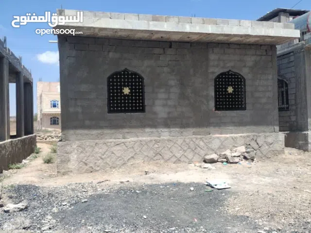  Building for Sale in Ibb Al Qa'idah