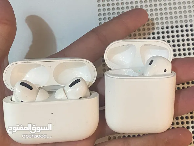 Apple airbuds