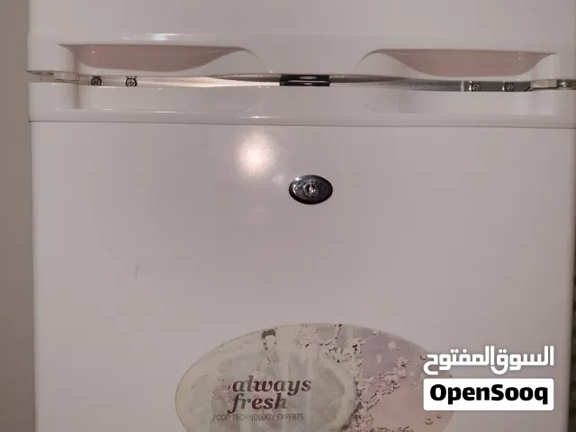 براد مستعمل لفترة قصيرة يعمل على البوخار