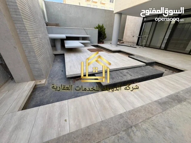 300 m2 4 Bedrooms Villa for Rent in Amman Al-Shabah