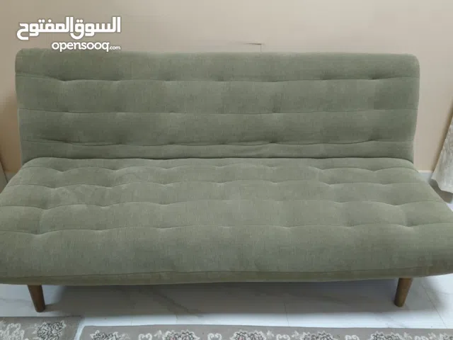 كنبة سرير نظيفة العدد اثنين