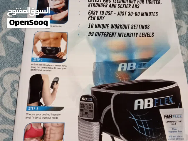 هذا الجهاز هو ABFLEX Ab Toning Belt، وهو عبارة عن حزام إلكتروني مخصص لتحفيز وشد عضلات البطن والظهر