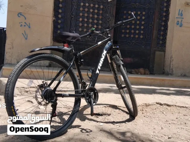 دراجه ترينكس m136 إيطالي زيرو للبيع التواصل هنا دراجه تمشي في كل حاجه دراجه بسم الله ما شاء الله
