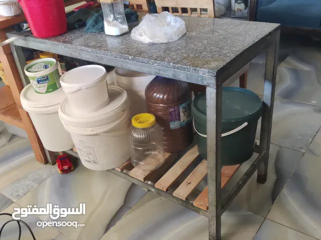 طاولات ستنلين ستيل