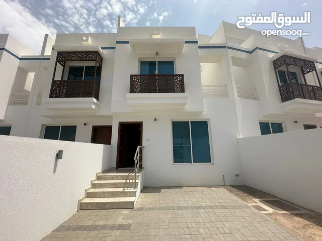 villa for sale in Bustan للبيع فلل بالبستان