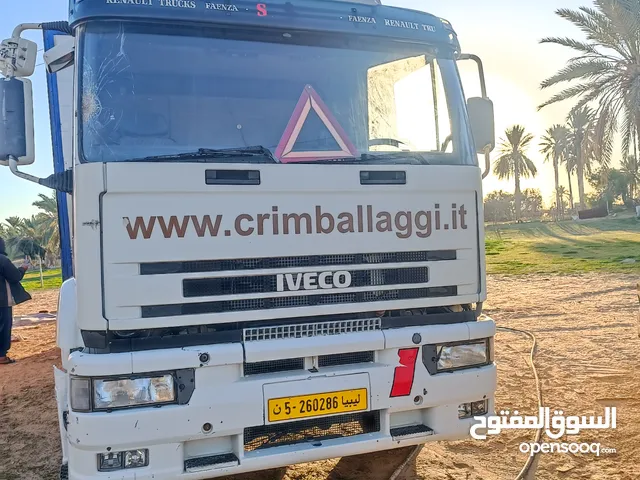 شاحنة نوع افيكو للبيع