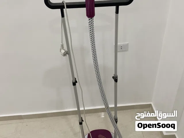 مكواة بخار عامودية TEKMAZ للبيع – فرصة ممتازة  إذا بدك كوي سريع وبدون تعب، هاي أفضل حل  بتفرد ال