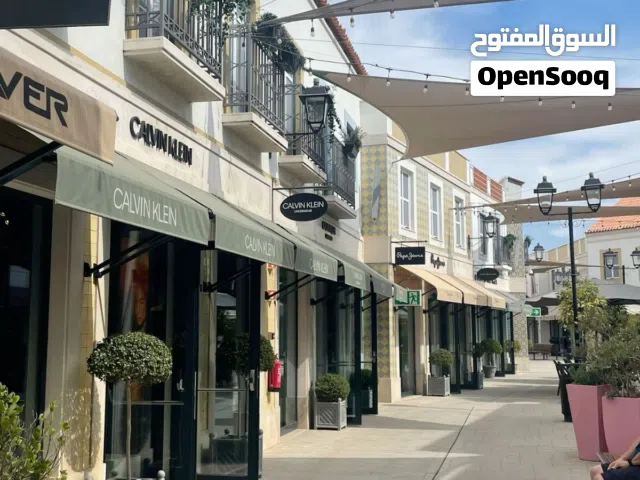 محل للايجار بالطويسة على شارع المركز