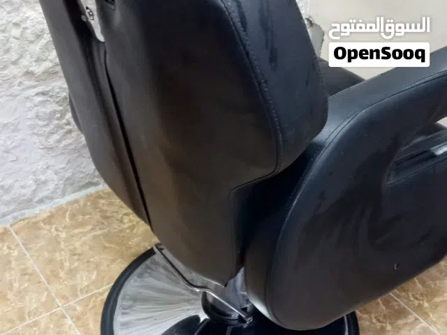 كرسي حلاقه للبيع همر تقيل جلد اسود بجنن لاي استفسار اتصال