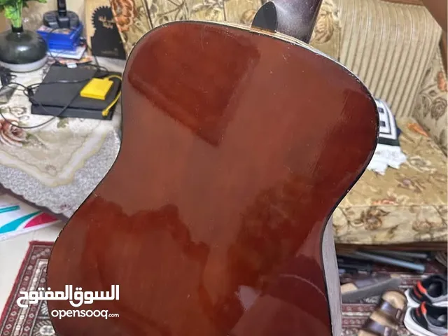 جيتار للبيع