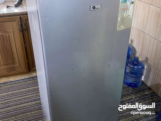 براد فريزر أوبرا سعة 180 لتر شبه مستعمل نظيف