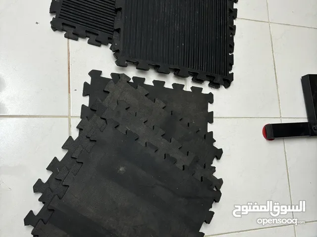 بلاط للنادي