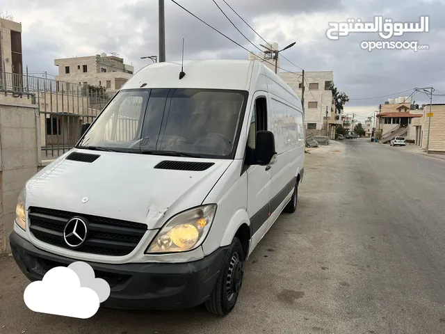 Box Mercedes Benz 2012 in Hebron