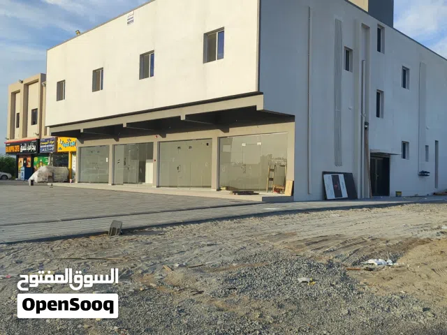 بناية جديدة في الهرم شمال بها نوعين من الشقق في مكان جميل جداً