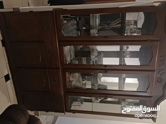 بوفيه / خزانة سفرة خشب