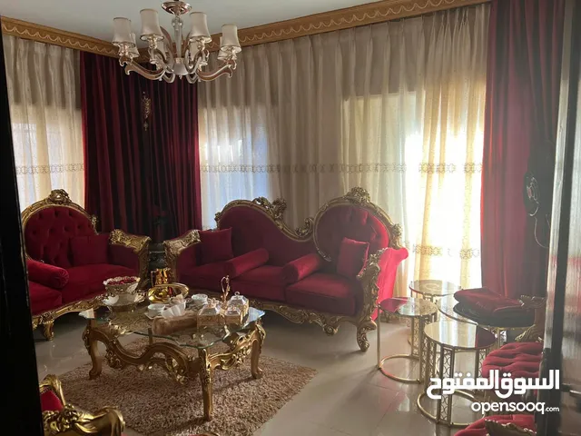 130 m2 5 Bedrooms Apartments for Sale in Amman Al Manarah