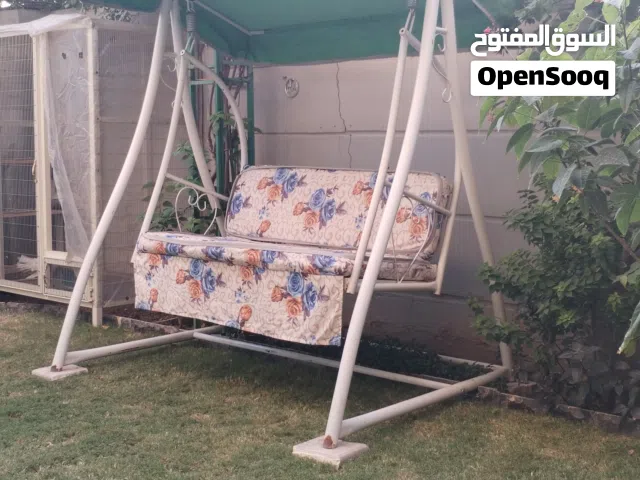 السلام عليكم مرجوحة ثلاث نفرات للبيع