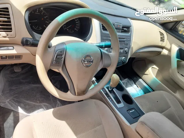 نيسان التيما 2016 مستعملة بحالة ممتازة مع مواصفات خليجية السيارة للبيع بنظام التقسيط الشهري