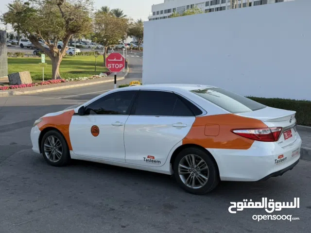 كامري تكسي للبيع مع الرقم