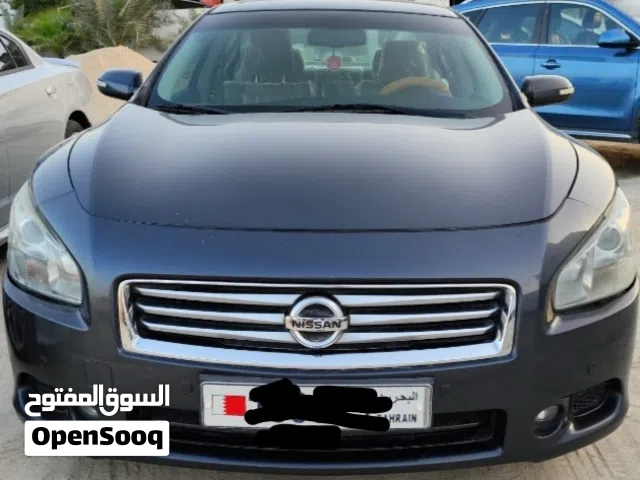 2012, نيسان, مكسيما, SV