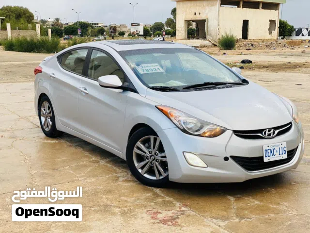 Used Hyundai Elantra in Benghazi