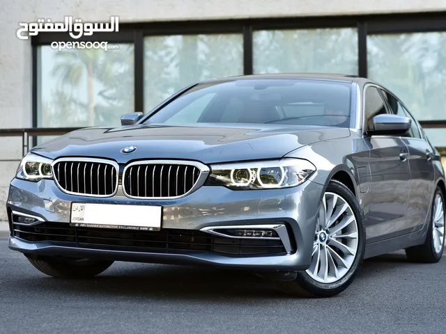 بي ام دبليو الفئة الخامسة بلج ان هايبرد 2019 BMW 530e Plug In Hybrid